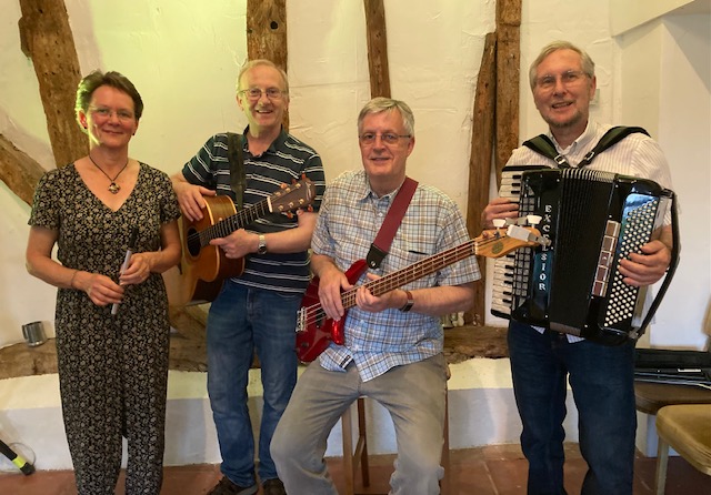Chequers Folk – June 18th